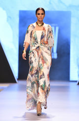 Kaftan in water marble print.