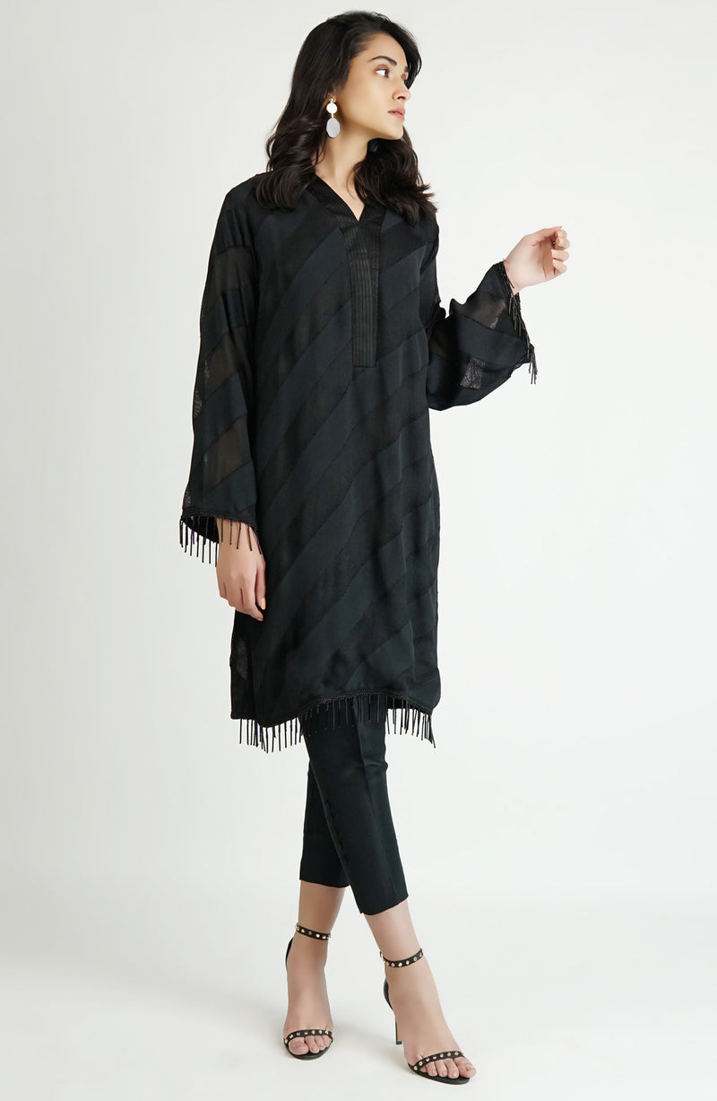 Black tunic in dual textured cotton net (one piece)