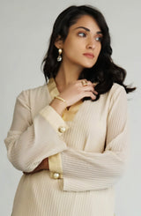 Porcelain beige textured chiffon tunic (one piece)