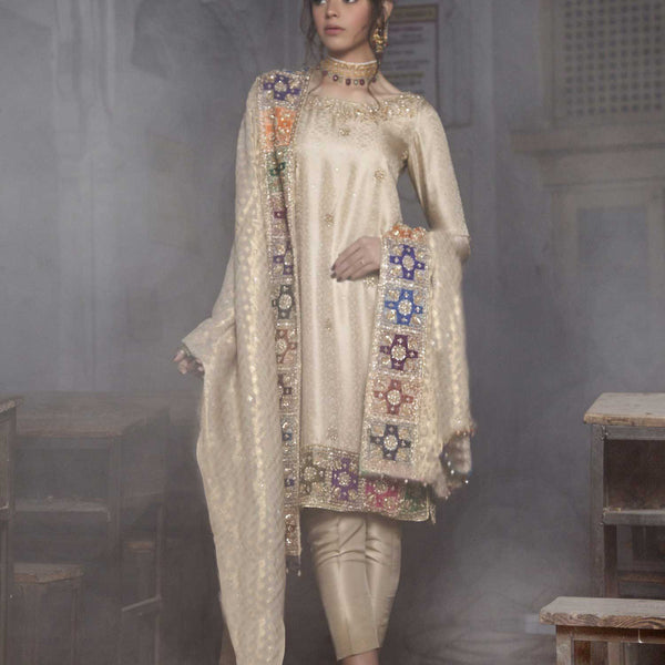 Party dress online pakistani 2019